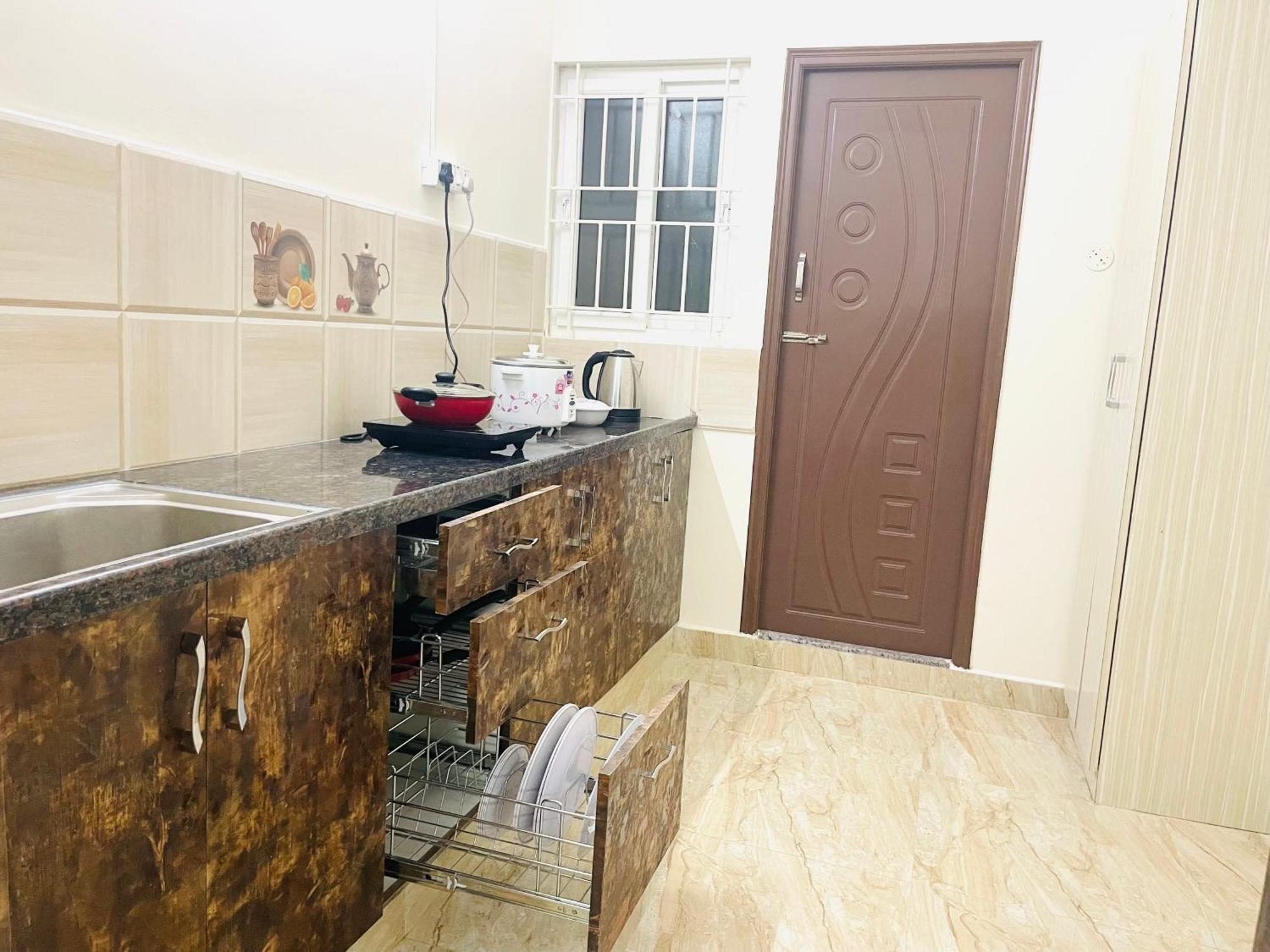 Pearl Stays, Tirupathi Тирупати Екстериор снимка