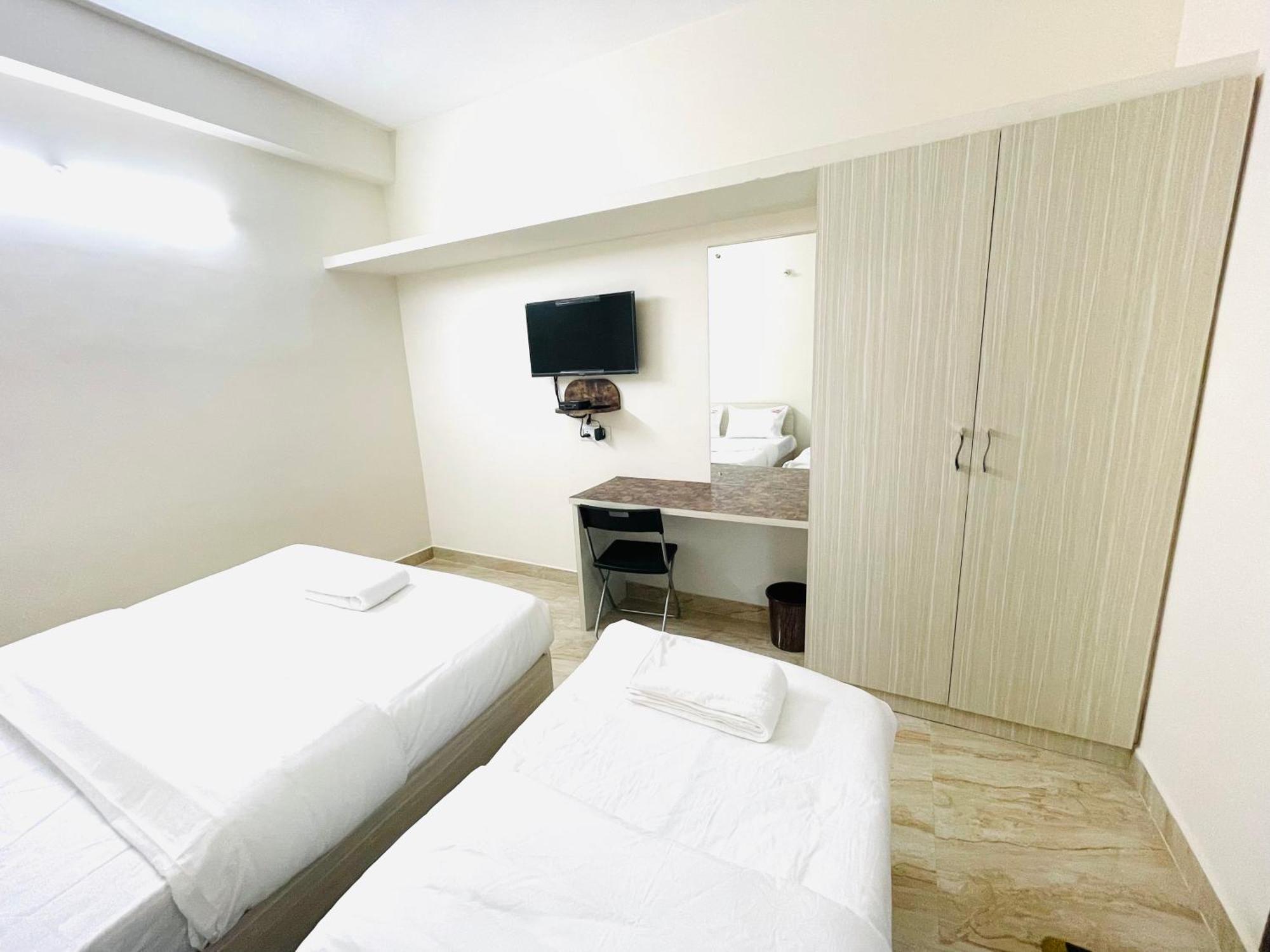 Pearl Stays, Tirupathi Тирупати Екстериор снимка
