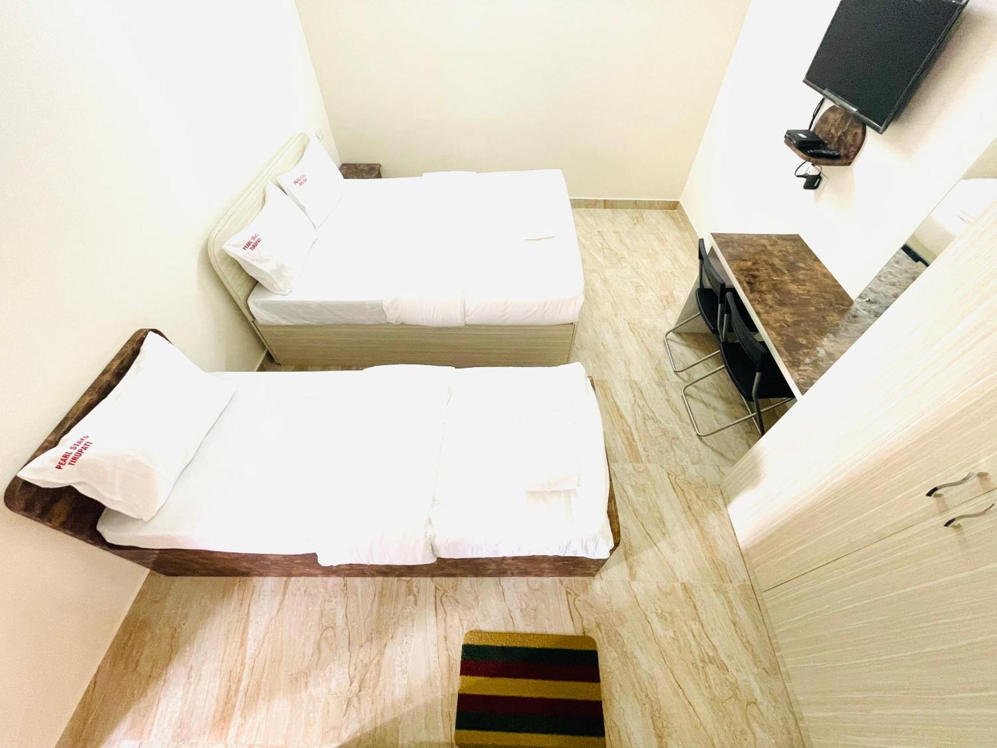 Pearl Stays, Tirupathi Тирупати Екстериор снимка