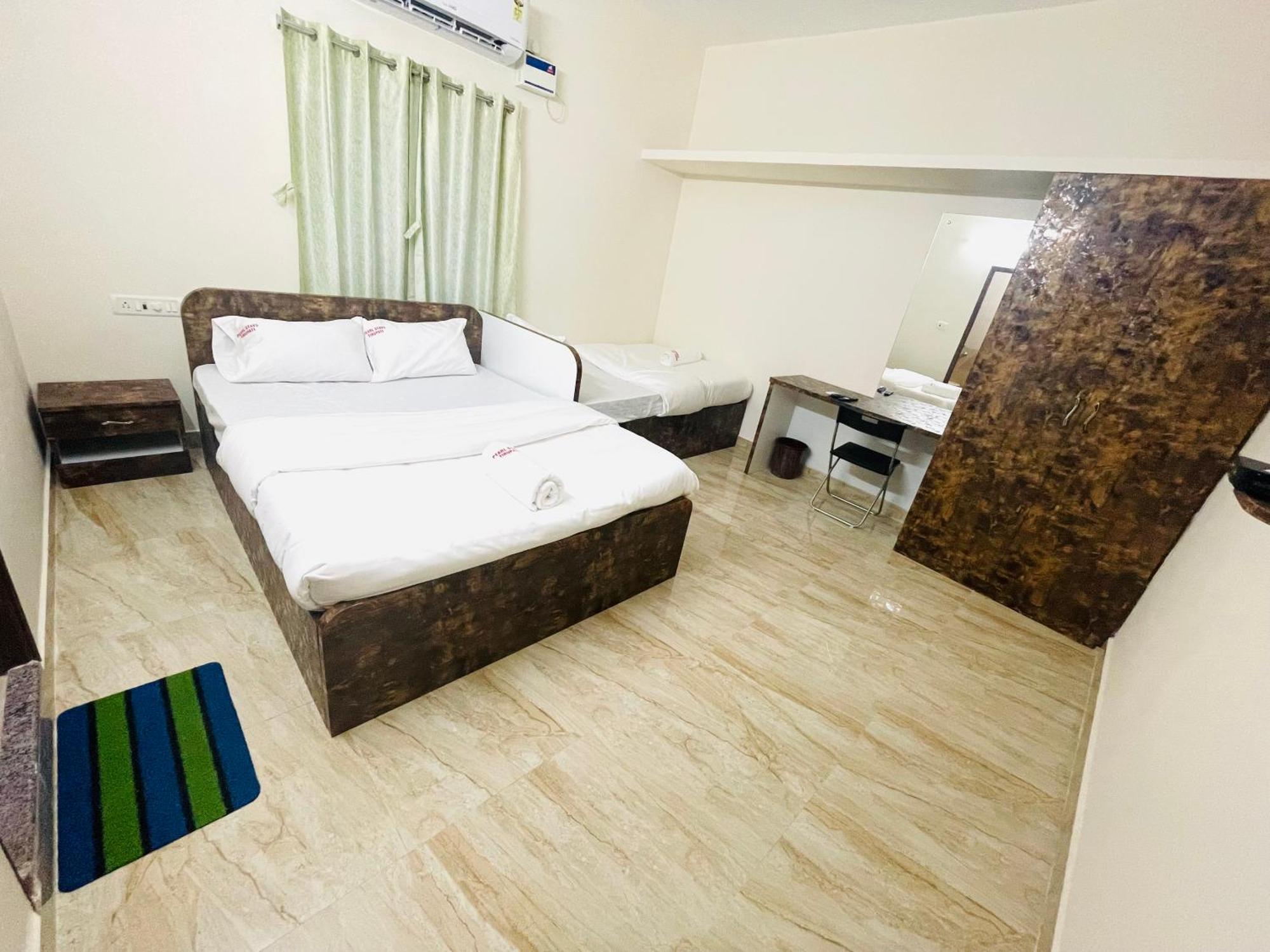 Pearl Stays, Tirupathi Тирупати Екстериор снимка